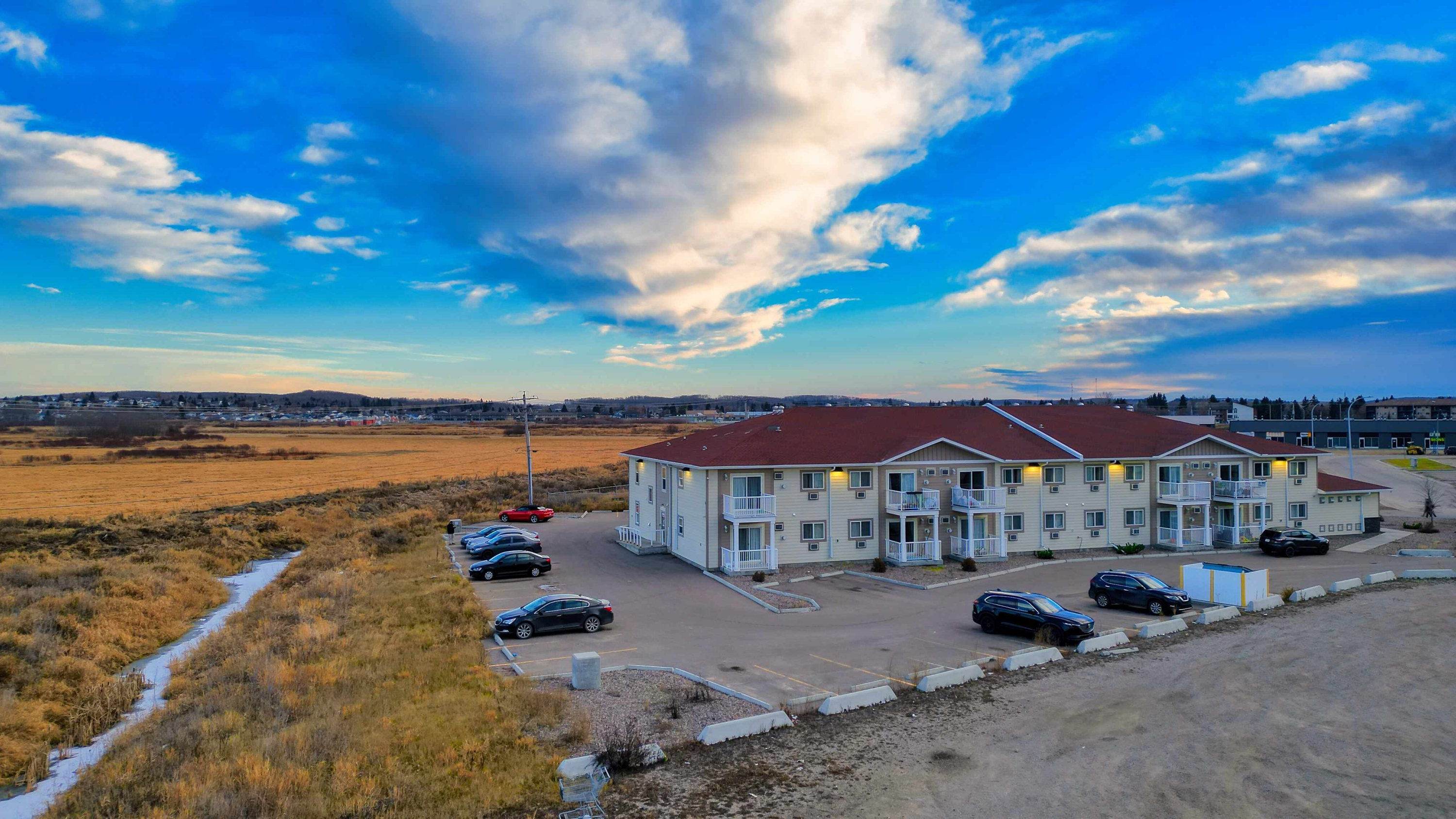 Unit 102 5623 54 Street