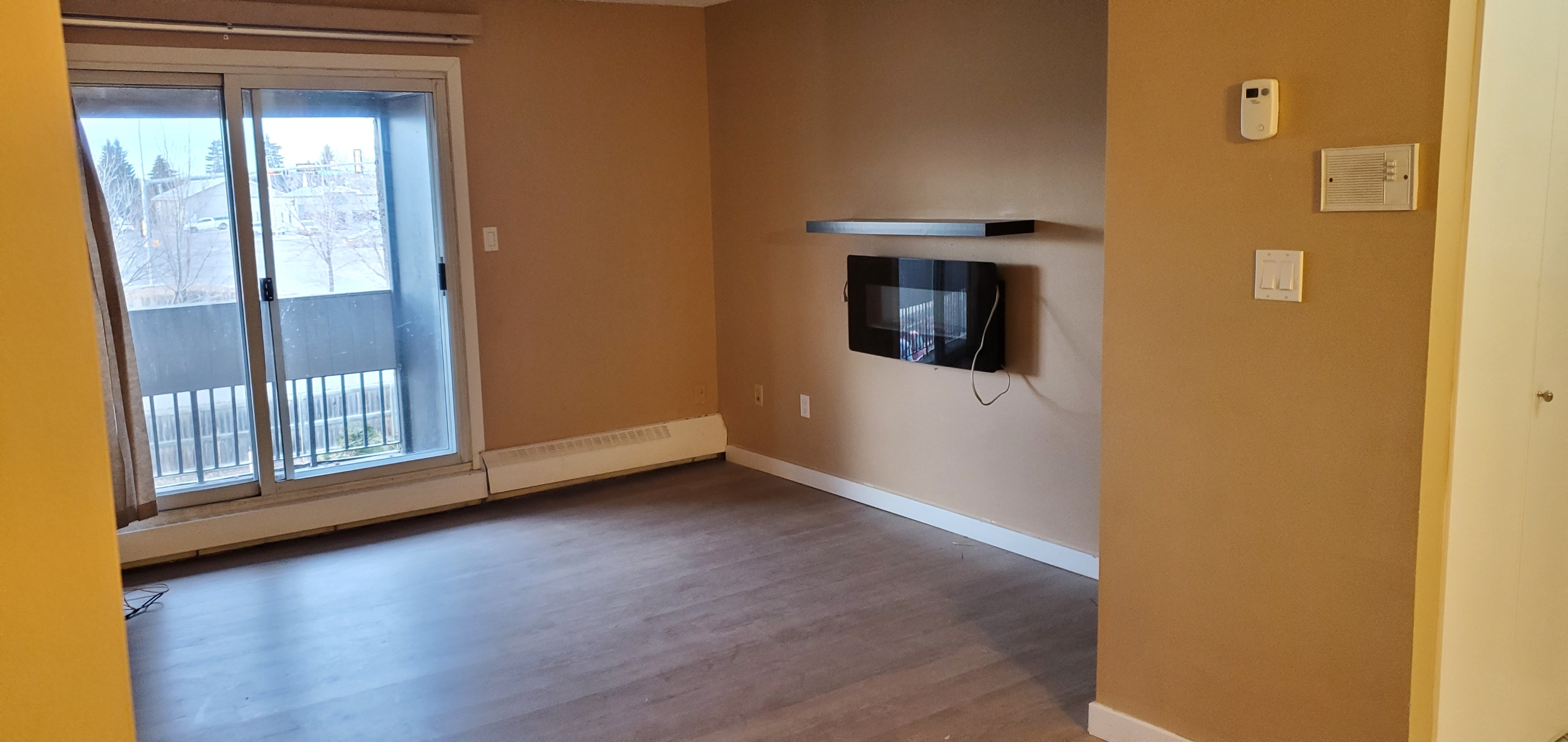 Unit 9 5328 54 Street